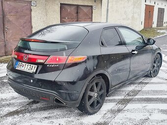 Predám Hondu Civic 2.2 CDTI - 2