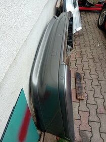 Mam tu na predaj zadný nárazník bmw e39 facelift - 2