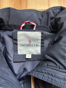 Vetrovka Moncler M/L damska - 2