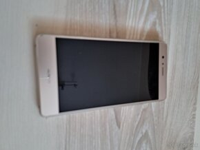 P 9  lite - 2