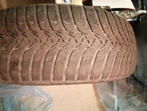 185/65 R15 - 2