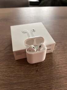 AirPods 2. generácie - 2