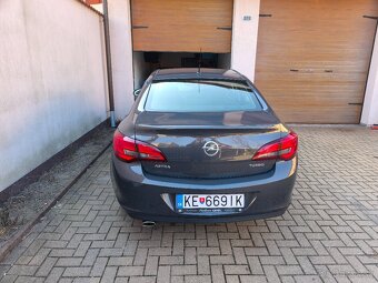 Opel Astra 1.4 turbo benzin - 2