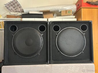 Behringer Subwoofer napredaj - 2