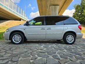 Chrysler Voyager 2.8CRD 110kw A/T //BEZ KOROZIE////7miestne - 2