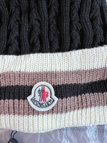 Moncler dámska zateplená čiapka - 2