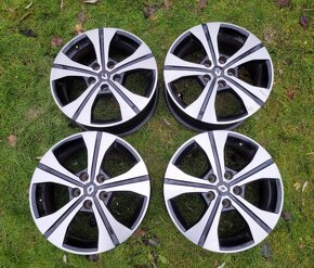 5x114,3 r17 RENAULT - 2