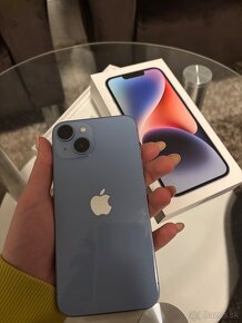 iPhone 14 - BLUE - 2