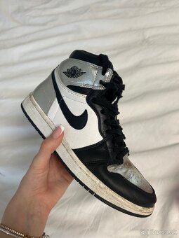 JORDAN 1 HIGH OG - 2