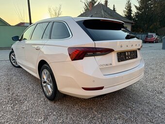 ŠKODA OCTAVIA 2,0 TDI KOMBI 4 / VIRTUAL / DSG - 2