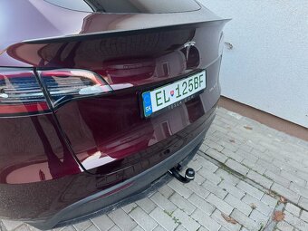 Tesla Model Y 75kWh Performance AWD - 2