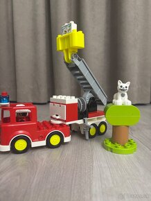 LEGO DUPLO Hasičské auto - 2