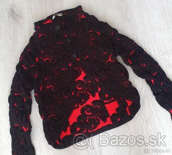 DESIGUAL 3D svetrík v.L - 2