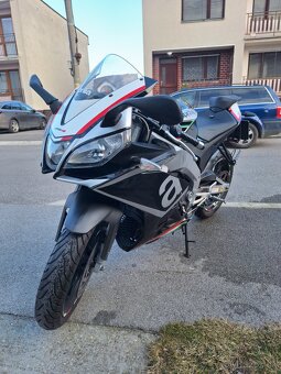 Aprilia rs4 125 - 2