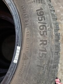 Predám pneumatiky 195/65 R15 zimné - 2