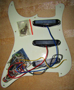 elektronika SQUIER STRAT SE - 2