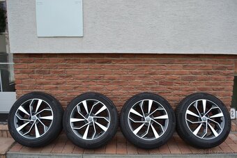 5x112 R19 Letna sada Original Audi Q5  + 235/55 R19 Contin. - 2