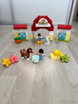 LEGO duplo 10951 žrebčín A poníky - 2