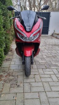 Honda PCX r.v.2020 15tis km - 2