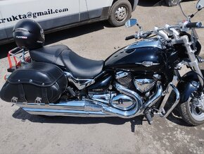 Suzuki Intruder 1500 - 2