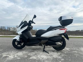 Predám skúter KYMCO Downtown 300i ABS - 2