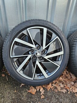 Nová letní alu kola Vega 18" Škoda Octavia 225/45 R18 - 2