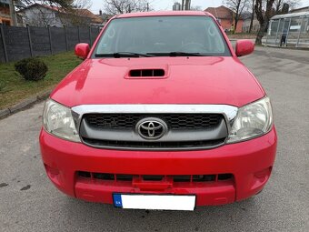 Toyota Hilux DC 2.5 I D-4D Terra SR.Servis.Kniha - 2