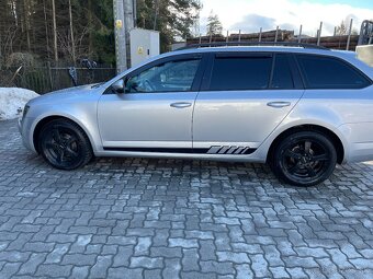 Škoda Octavia  2.0 TDI CR-DSG - 2