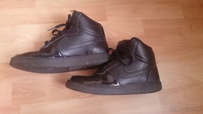 NIKE EBERNON MID čierne (č. 40,5) - 2