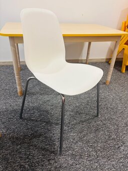 Ikea lidas - 4 ks biele stolicky - 2