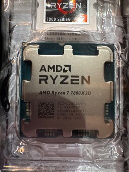 AMD Ryzen 7 7800X3D - 2