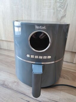 Tefal air fryer – teplovzdušná fritéza v skvelom stave - 2