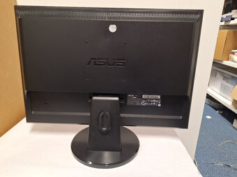 Monitor ASUS 22" 55cm - 2