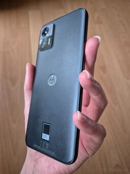 Motorola edge 30 neo - 2