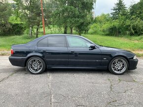 BMW M5 (E39) 5.0 V8 400 koni 1999 207500km - 2