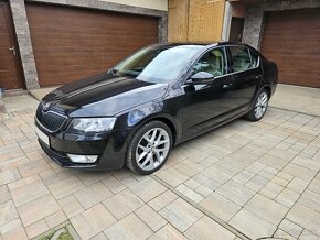 Skoda Octavia 3 2.0TDI 110kw DSG , F1 , Webasto, Xenon - 2