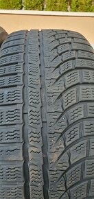 Zimné NOKIAN WR A4 215/45 r17 - 2