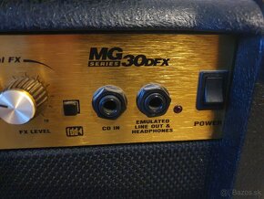 Predám gitarové kombo Marshall MG30DFX - 2