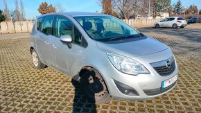 Predám  Opel Meriva B 2013 1.4 benzín 74 kw - 2