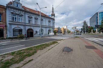 Štúrová - Košice -JUH,lukratívny 3 izbový byt 93 m2 .Centrum - 2