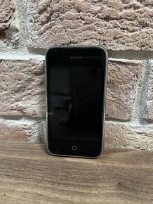 iPhone 3G A1241 16GB Nefunkčné - 2