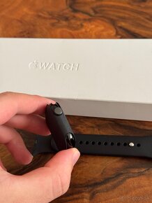 Apple Watch 10 42mm Jet Black nenosené - 2