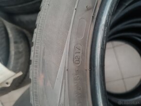 225/50 R18 - 2