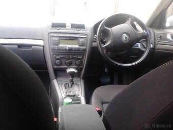 predam radio, interier, plasti, diely skoda octavia II - 2