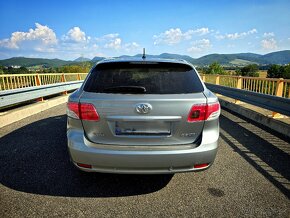 Toyota Avensis 2.2 d-4d diesel 110kW combi (2009) - 2