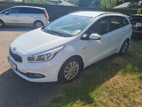 Kia ceed SW combi 1.6benzin rok 2013 - 2