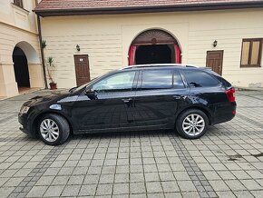 Škoda Octavia Combi 2.0 TDI M6 DVD Koža R16 - 2