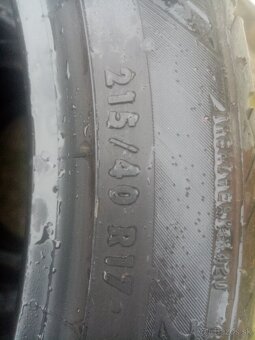 Letné pneumatiky 215/40 R17 - 2