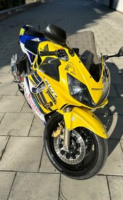 Honda cbr 600 fs sport-limited edition(vr46) - 2