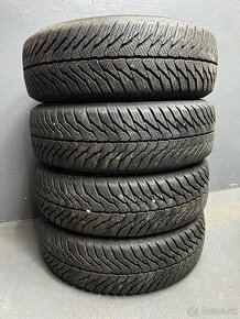 Zimné pneumatiky 185/70 r14 - 2